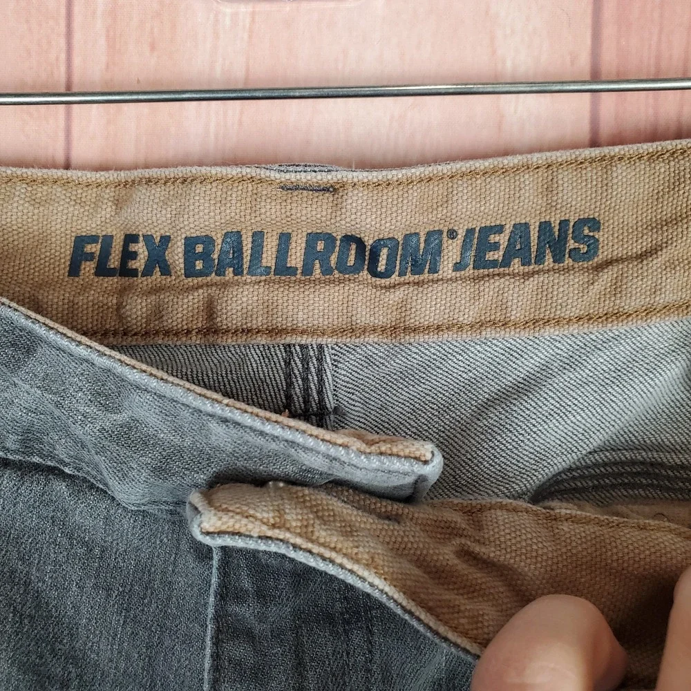Duluth Flex Ballroom Jeans Mens Sz 38 X 32 Gray Denim Light Wash Straight Leg